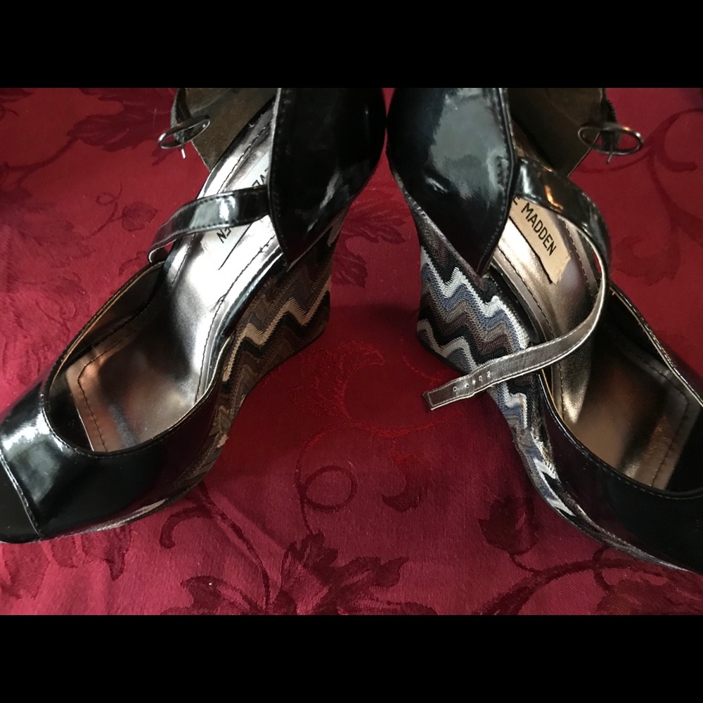 Steve Madden Wedges - New